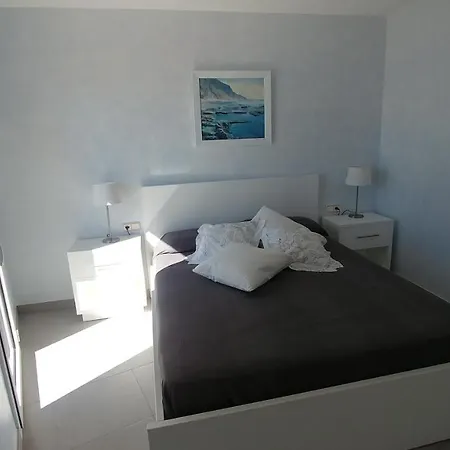 Oasis A6 *